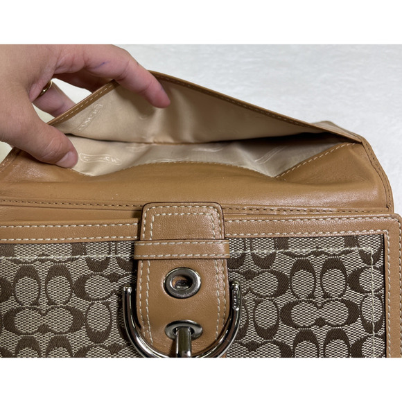 Coach C Signature Brown & Khaki Canvas & Leather Bifold Wallet w/Buckle & Chkbk - Picture 10 of 16